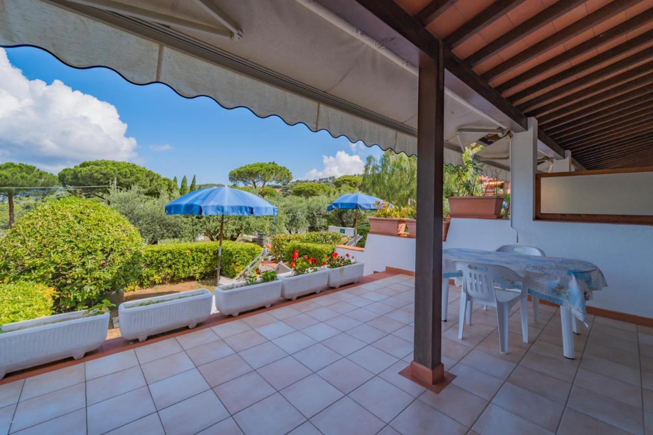 Residence Baia Delle Grazie Casa Morcone 外观 照片