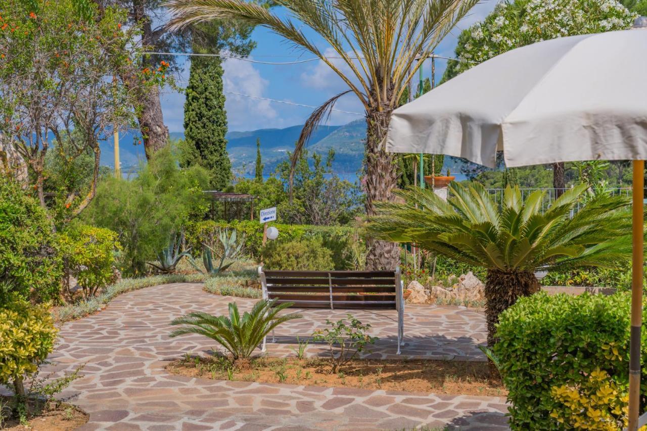 Residence Baia Delle Grazie Casa Morcone 外观 照片