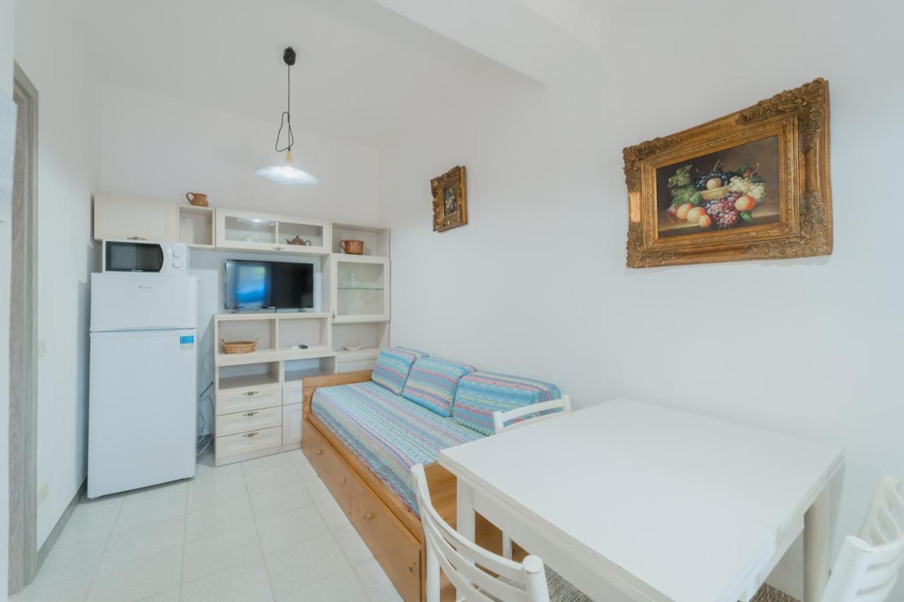 Residence Baia Delle Grazie Casa Morcone 外观 照片