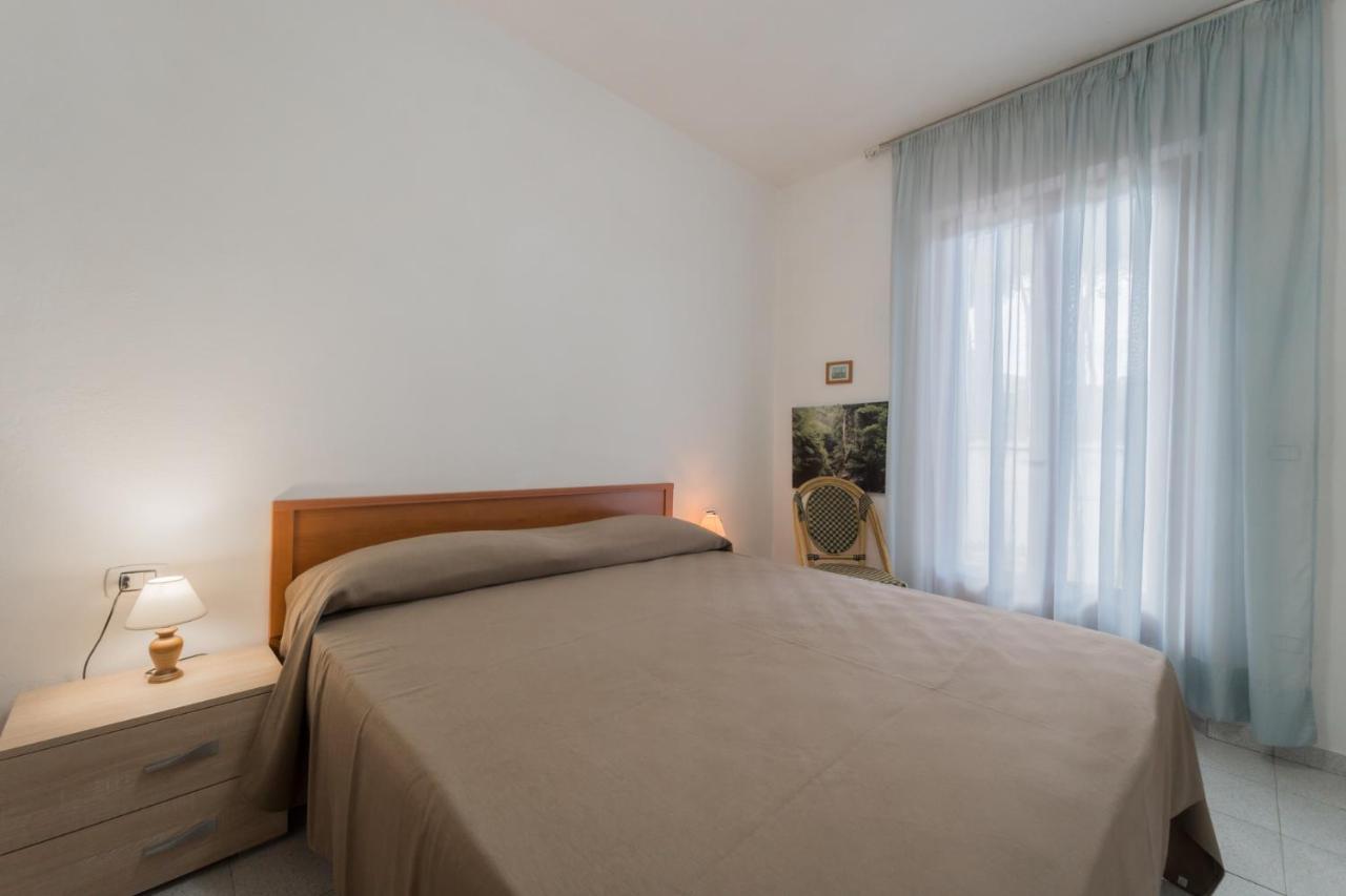 Residence Baia Delle Grazie Casa Morcone 外观 照片