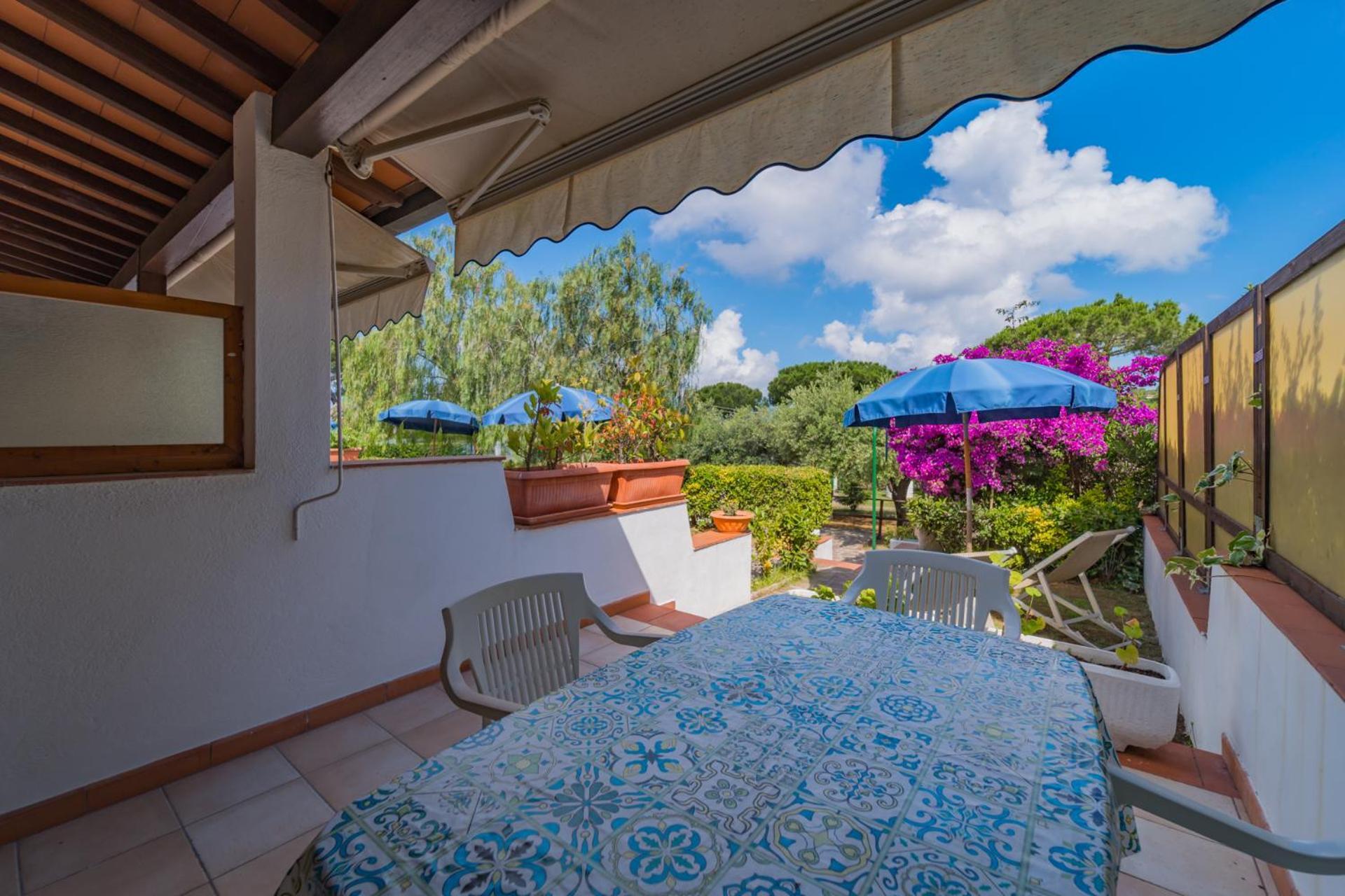 Residence Baia Delle Grazie Casa Morcone 外观 照片