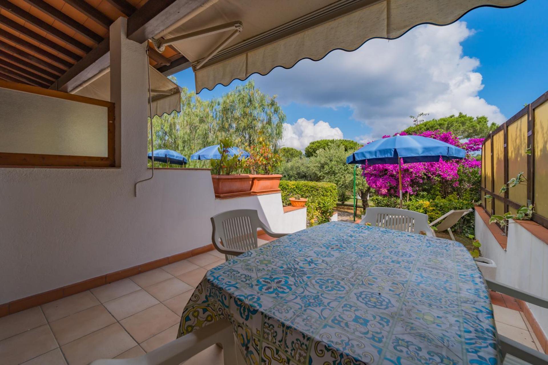 Residence Baia Delle Grazie Casa Morcone 外观 照片