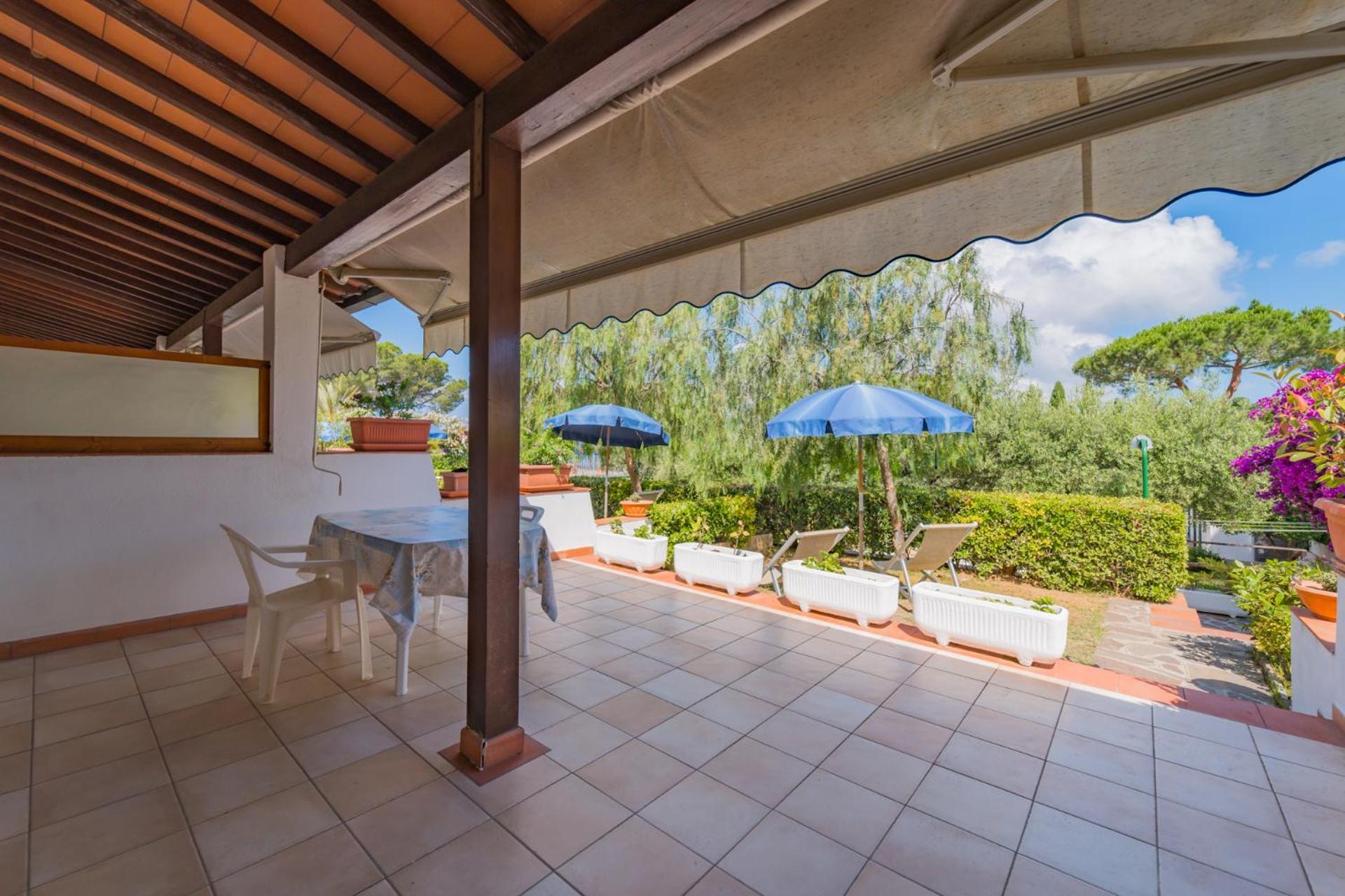 Residence Baia Delle Grazie Casa Morcone 外观 照片